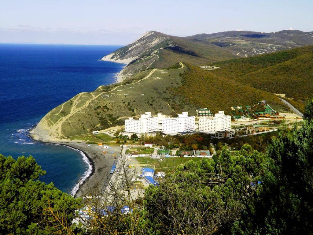 12 лучших курортов россии для летнего отдыха - рейтинг 2021