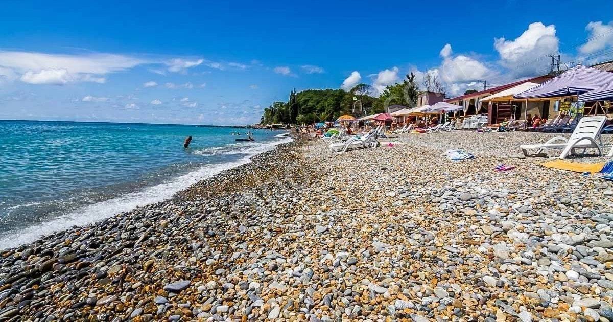 Где отдохнуть летом у моря недорого в россии: лучшие курорты 2021 года