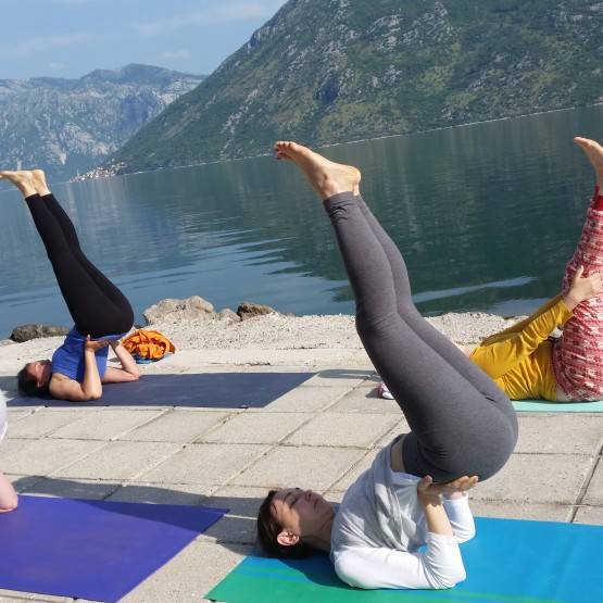 12 лучших студий йоги в москве - рейтинг 2021