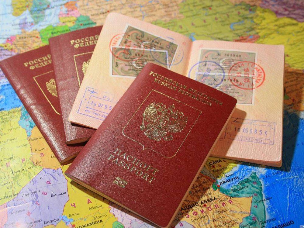 Куда можно поехать без загранпаспорта и визы в  2021  году – актуальный список стран