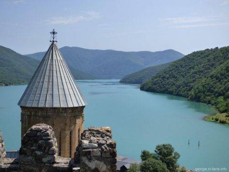 Грузия: топ-10 самых красивых и незабываемых мест страны