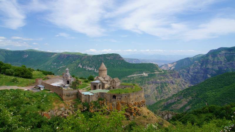 Республика армения: самые красивые места, интересные факты об армении, достопримечательности страны