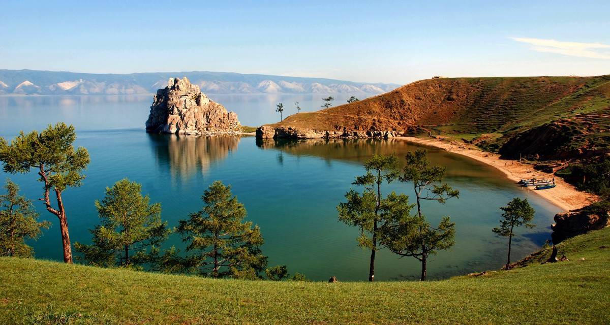Лучшие горные озера для летнего отдыха