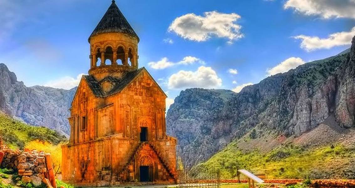Самые красивые места армении. армения: достопримечательности страны (самые красивые) достопримечательность армении