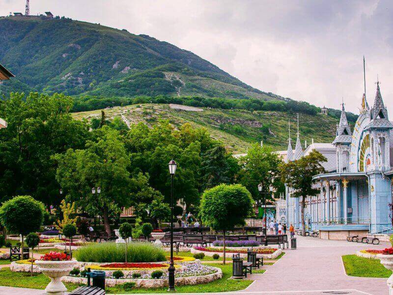 Октябрьское путешествие на курорты кавказских минеральных вод